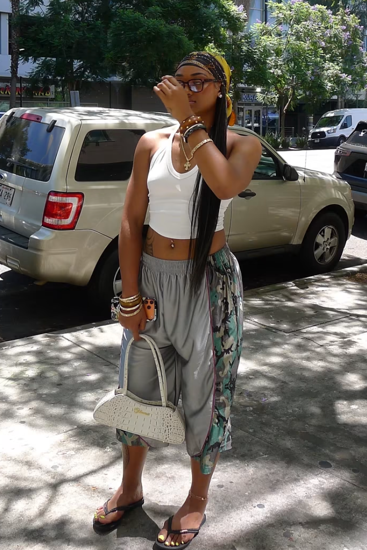 Saunii Lookbook